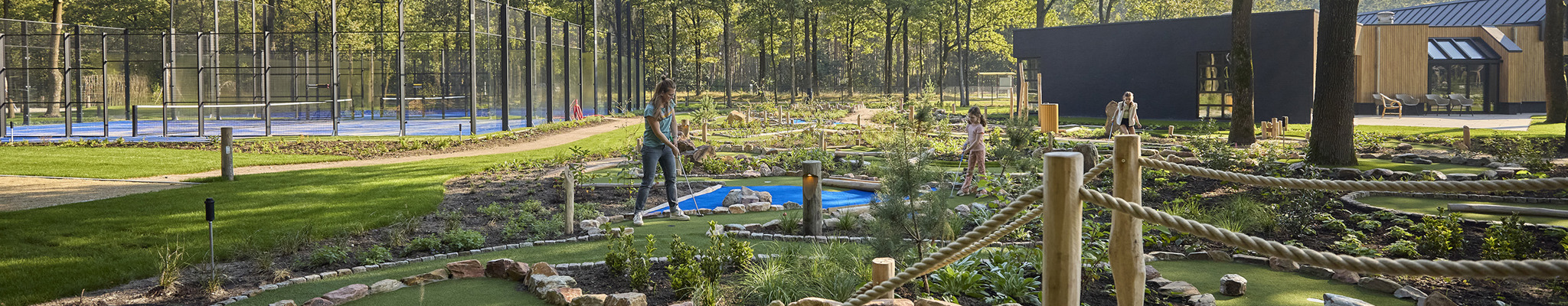 Miniature golf course