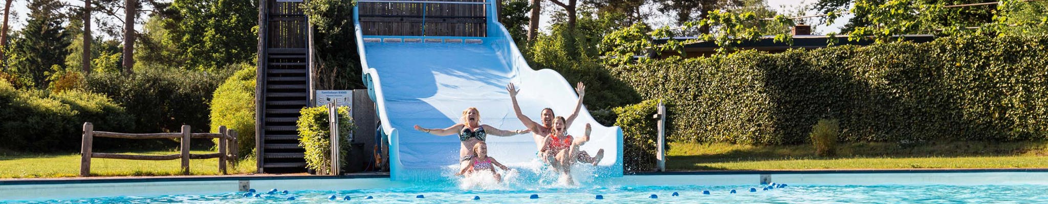 Resort Veluwe outdoor swimming pool